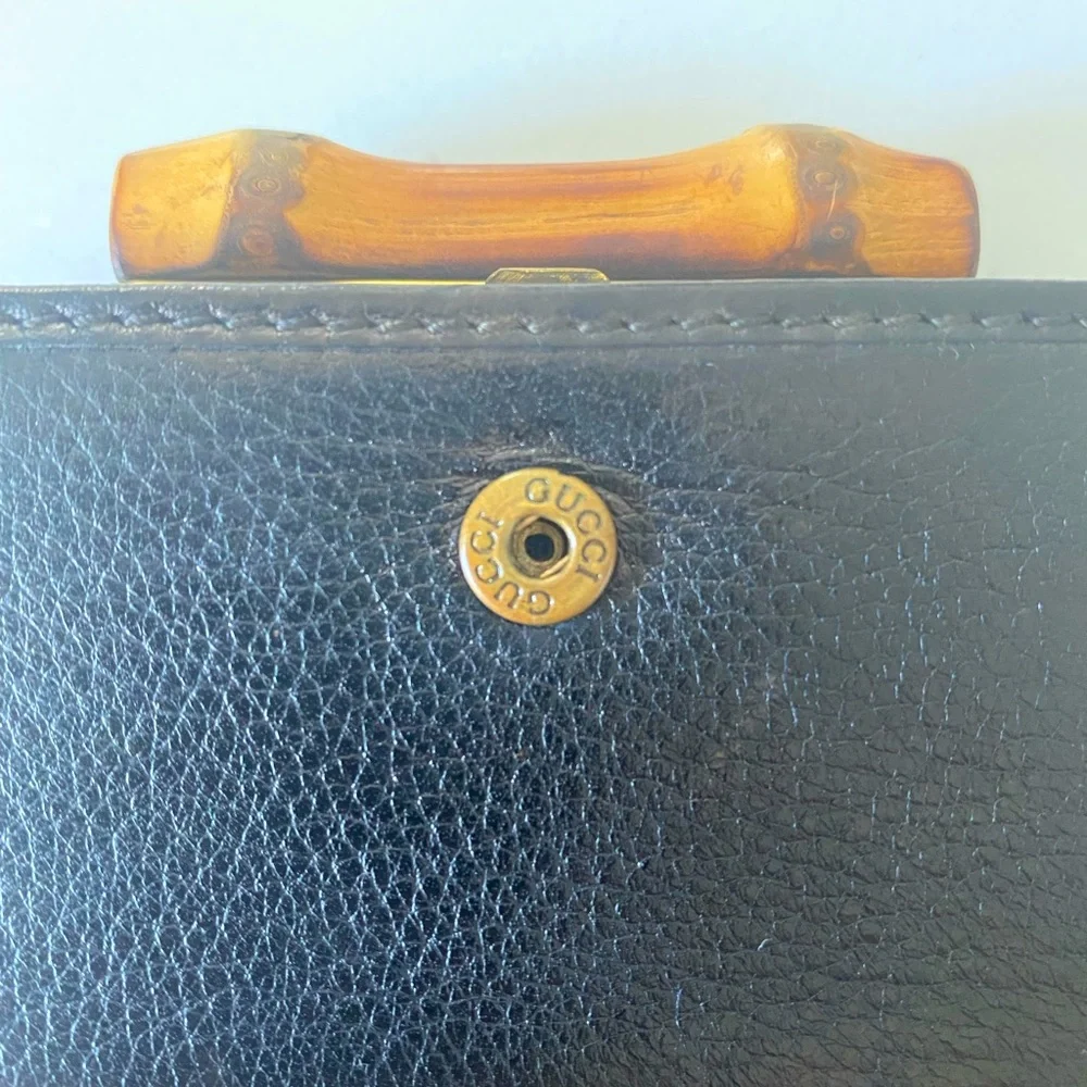 Vintage GUCCI bamboo wallet - Picture 6 of 9